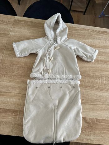 Manteau / combinaison hiver 2-3 mois