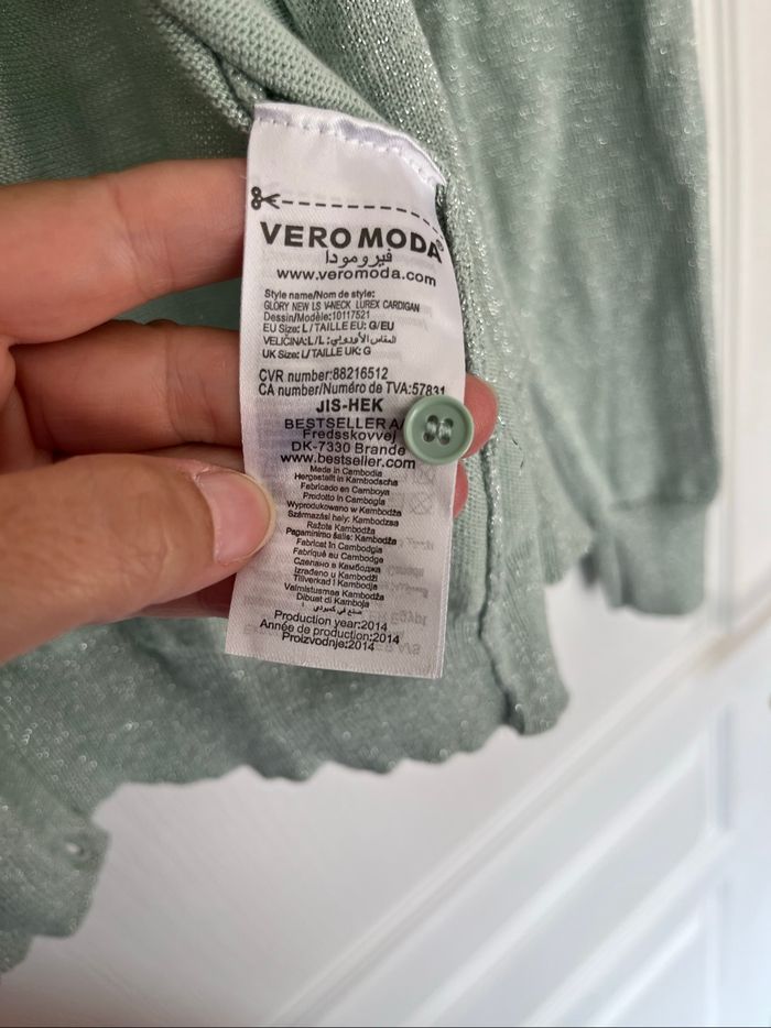 Gilet vert à paillettes - photo numéro 4
