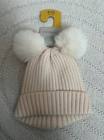 Bonnet primark neuf