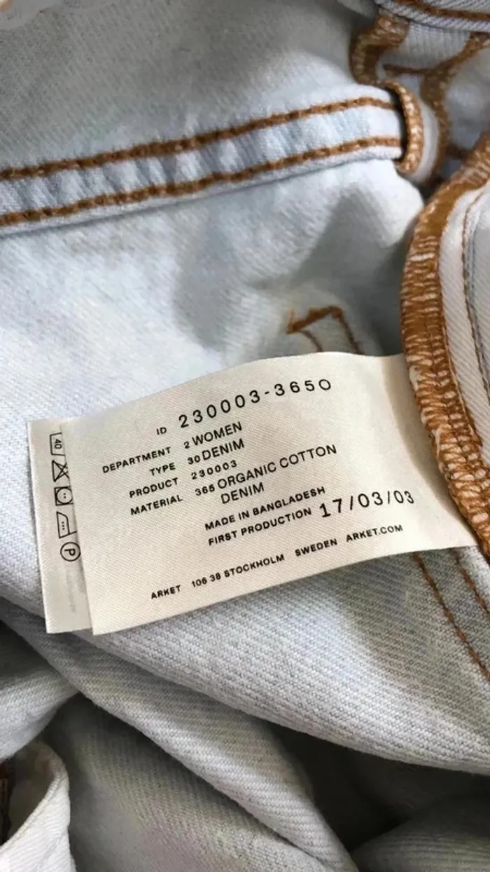 Jeans clair Arket taille 25 - photo numéro 4