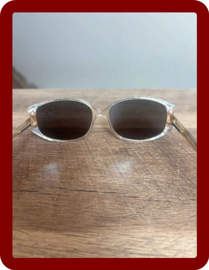 Lunette de soleil Givenchy verre ovale année 2000’ branches fines - photo numéro 9