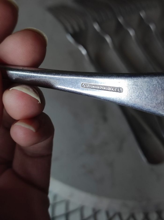 Couverts anciens aluminonickel - photo numéro 3