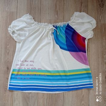 Blouse blanche et motifs colorés t44/46