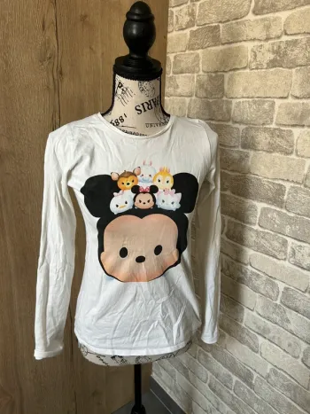 Tee shirt Disney taille 13/14 ans