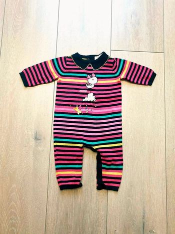 Tres jolie combinaison en laine fine. Fille 3 mois. Marque Orchestra