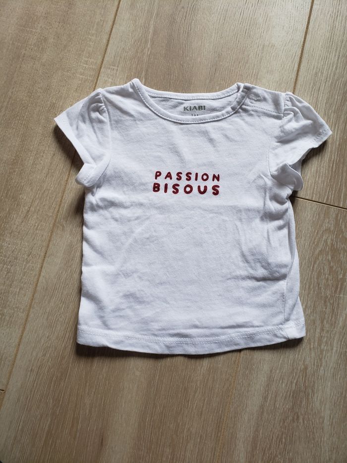 T-shirt manches courtes taille 1mois
