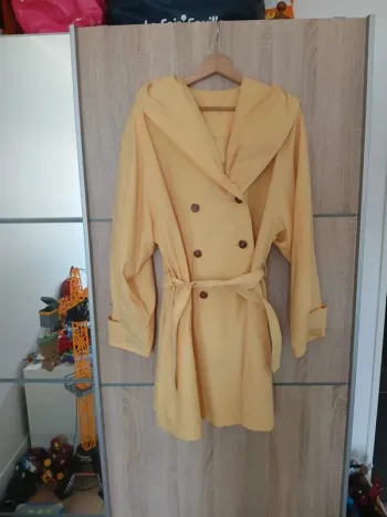 Veste trench jaune idéal mi saison L
