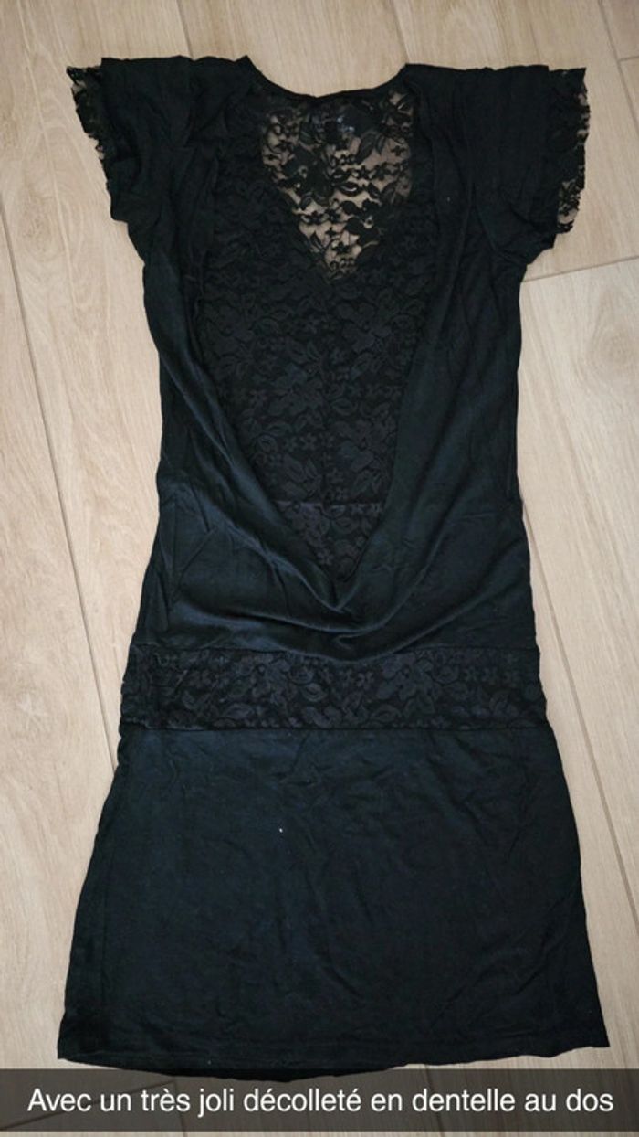 Robe dos nu dentelle - photo numéro 2