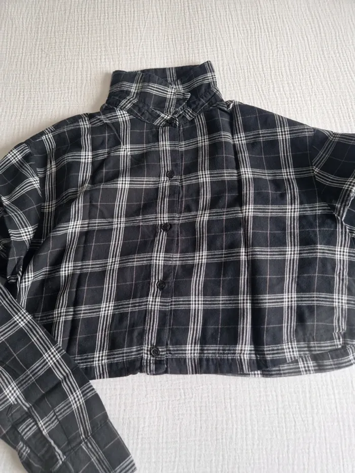 Chemise H&M croc top manches longues noire
