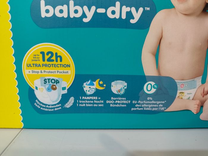 Pampers T4 (120 couches) - photo numéro 4