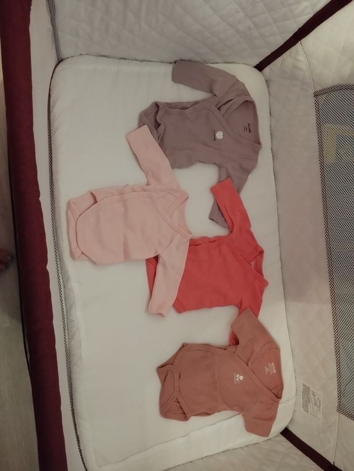 Bodies bebe