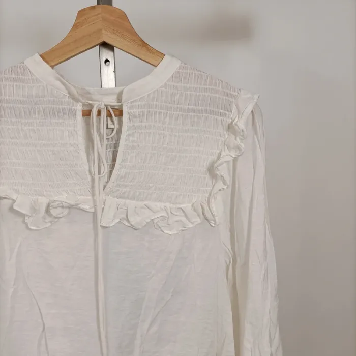 Blouse blanche à volants et smocks col rond – viscose – taille L A1010 - photo numéro 3