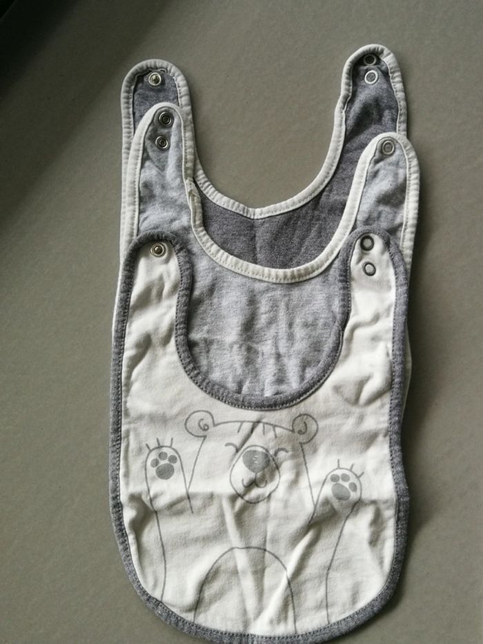 Lot de 17 bavoirs naissance - photo numéro 2