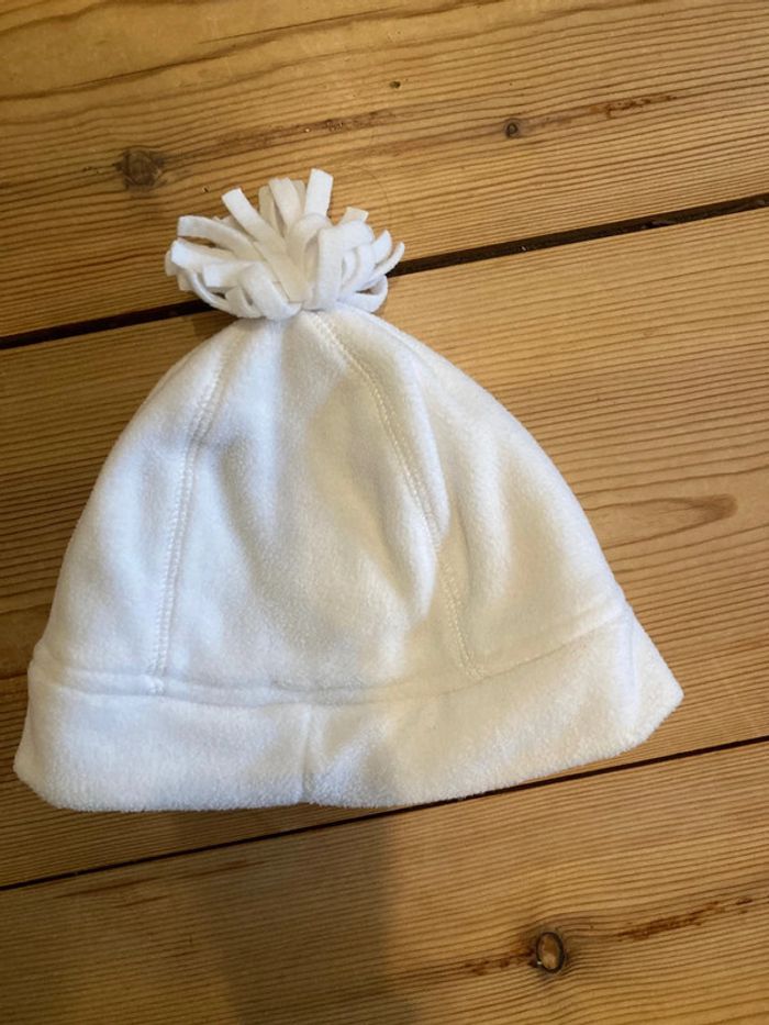 Bonnet - photo numéro 2