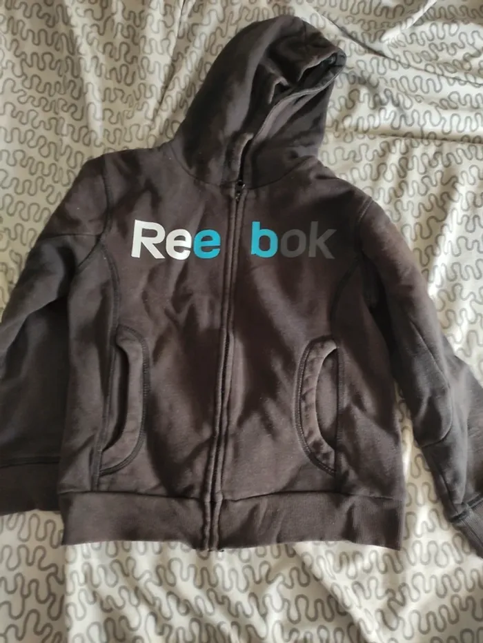 Veste à capuche Reebok