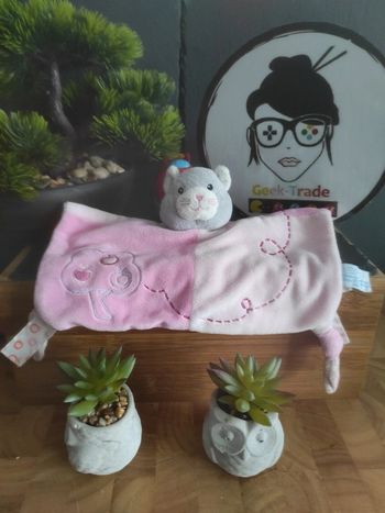 Doudou Chat Gris Pomme Gipsy Rose Peluche Plat mouchoir #geektradedoudou