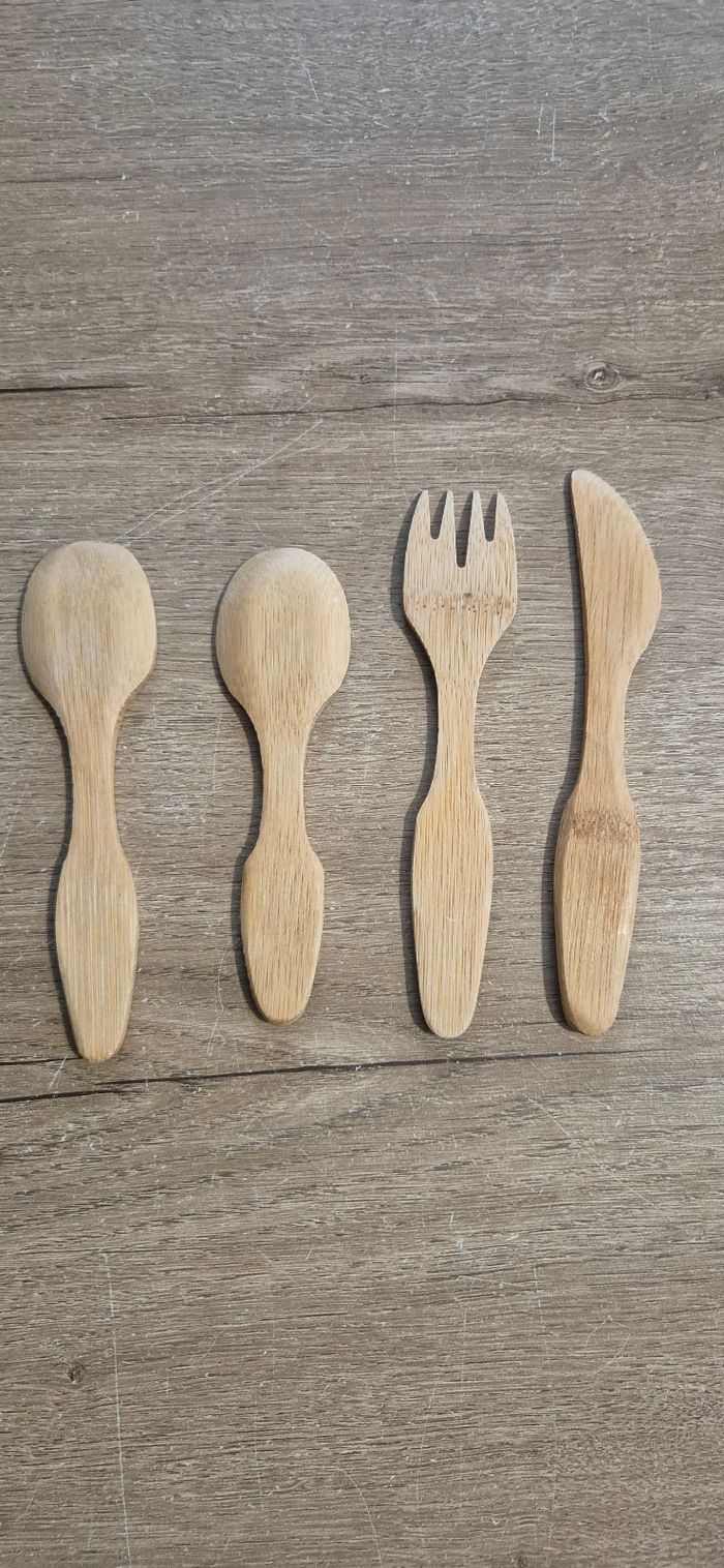 Lot couverts bébé en bois - photo numéro 4