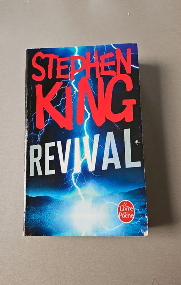 Livre revival Stephen king