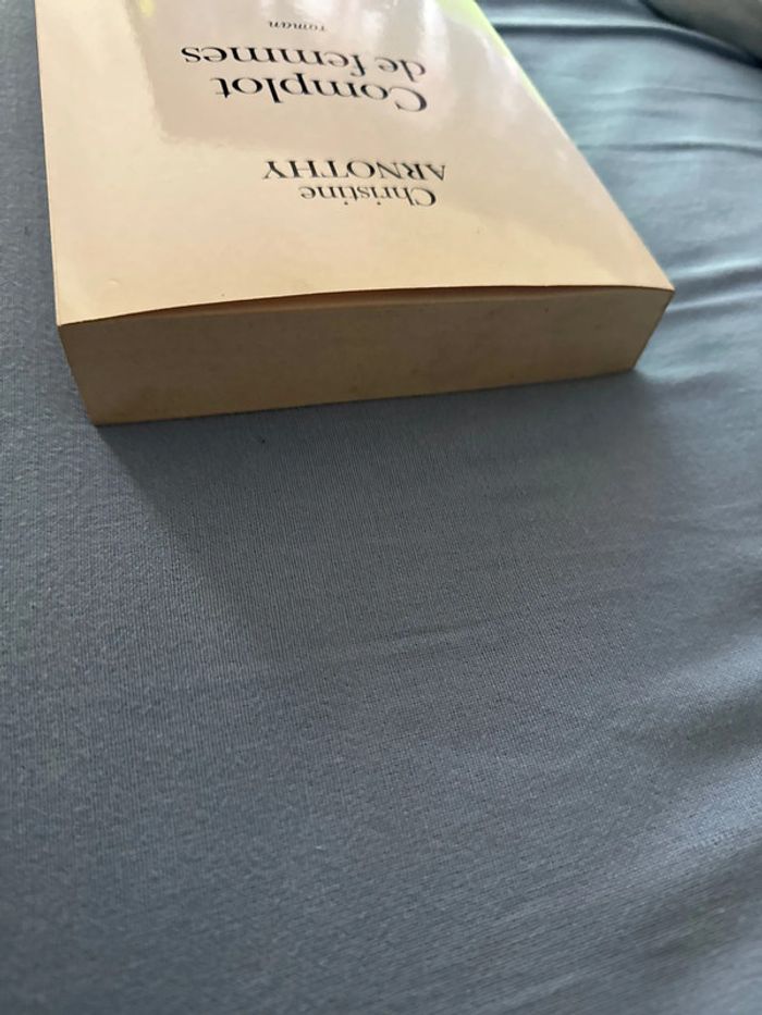 Livre Complot de femmes - Christine arnothy - photo numéro 5