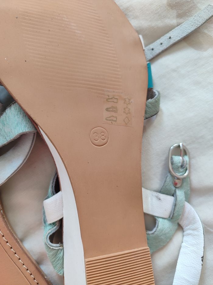 Sandales 38 - photo numéro 7
