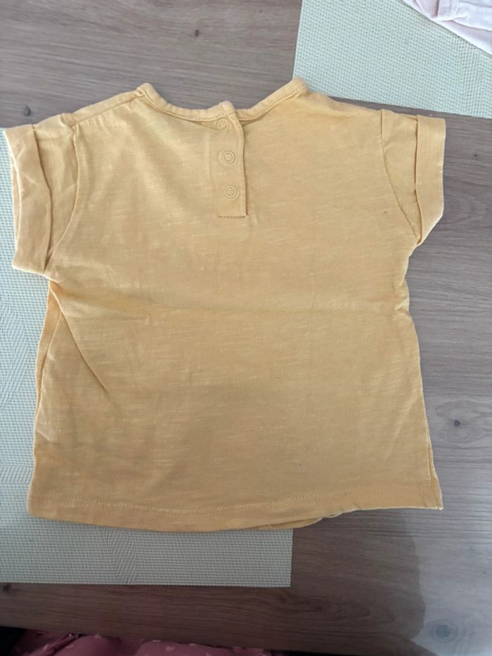T shirt 6 mois - photo numéro 2