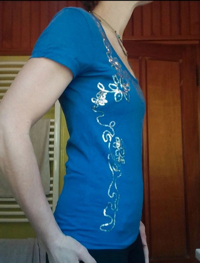 T-shirt femme Violet avec sequins - photo numéro 6