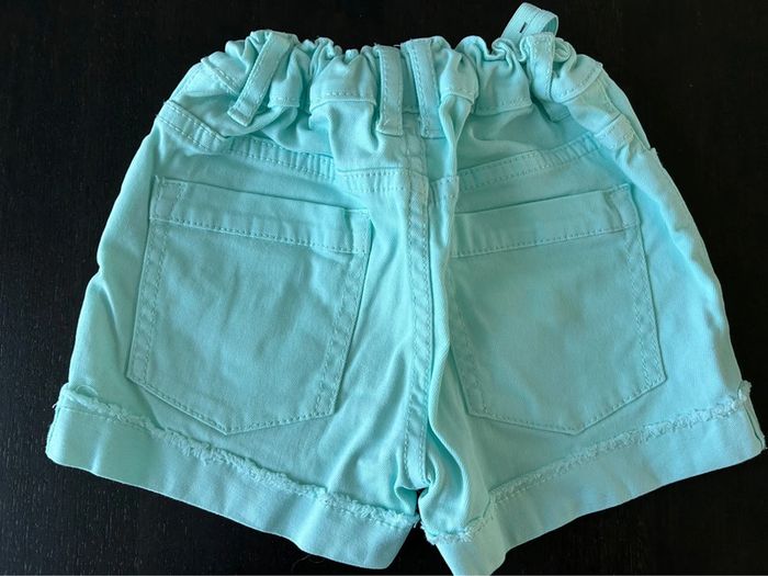 Short 4 ans - photo numéro 3