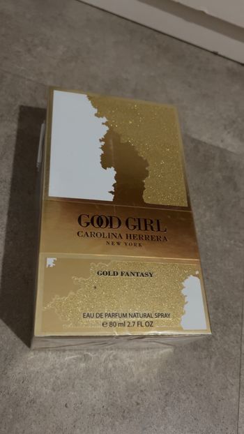 Good girl Carolina Herrera