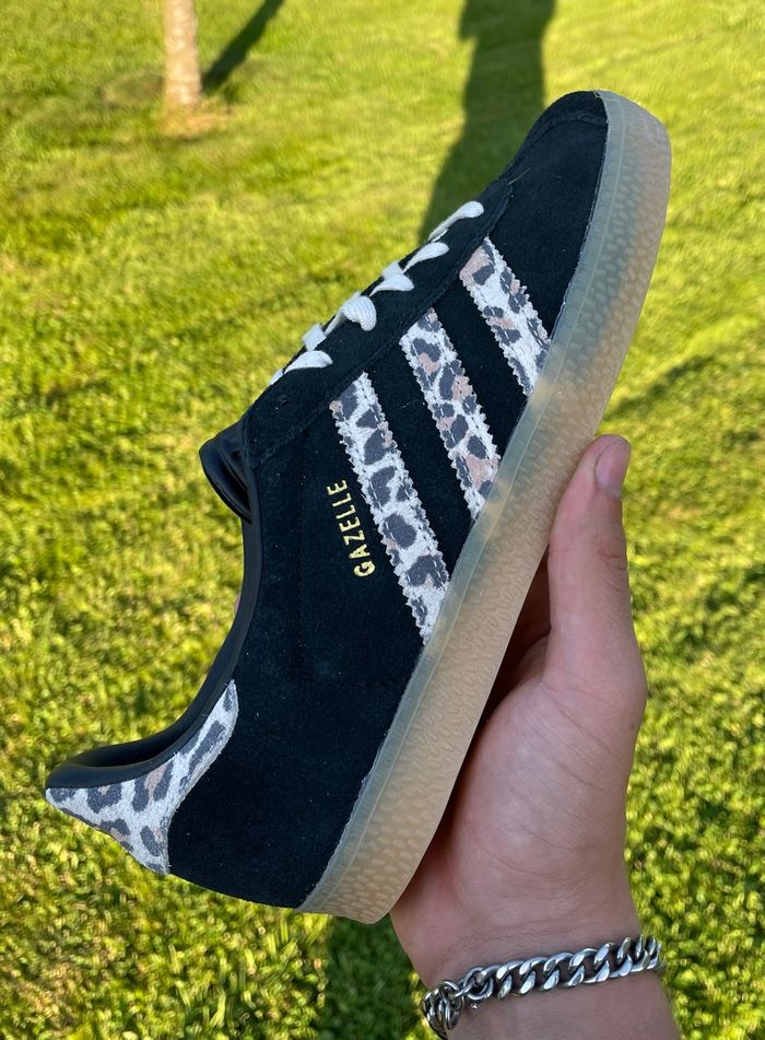 Adidas Originals Gazelle Black White Gum - photo numéro 3