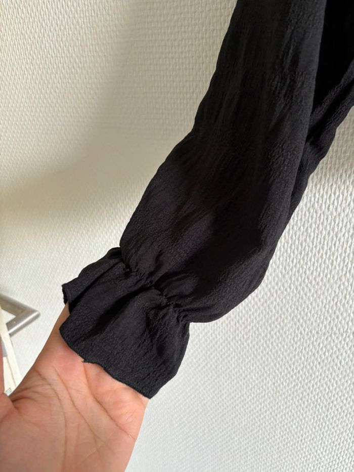 Blouse épaules dénudées - photo numéro 3