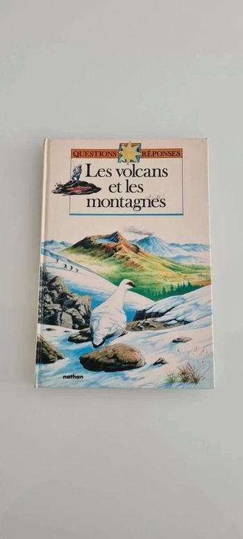 Livre les volcans et les montagnes
