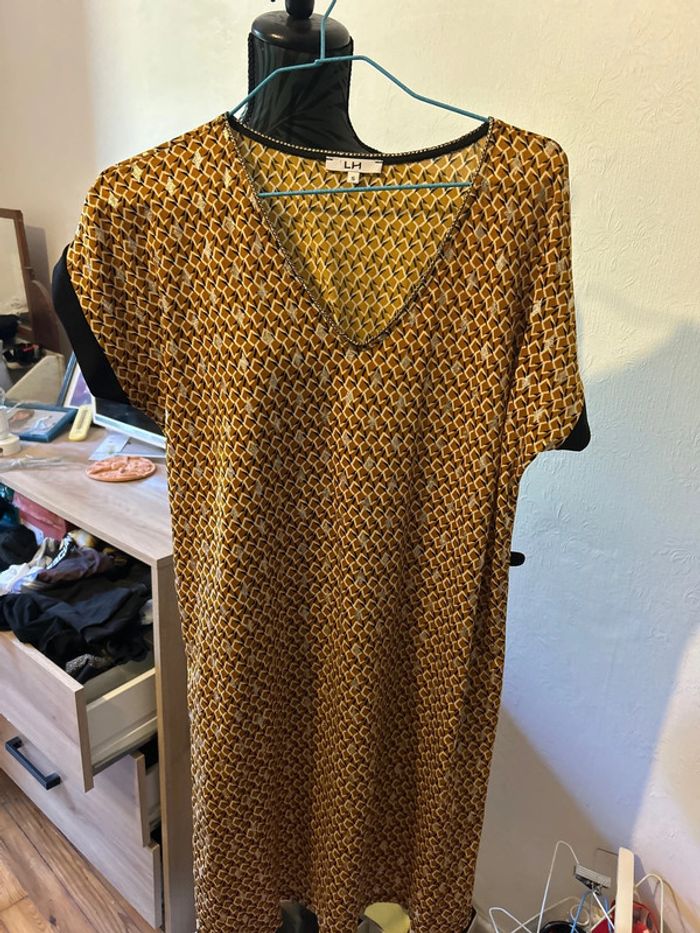 Robe légère manches courtes