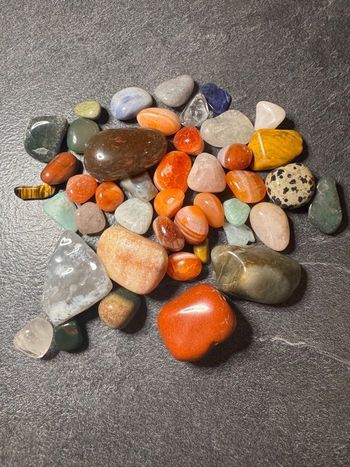 Lot pierres polies naturelles – mix tailles 462g