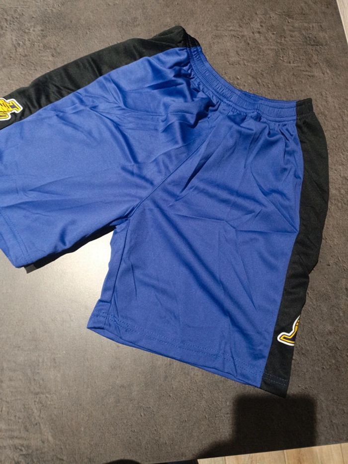 Tenue NBA Los Angeles Lakers LeBron James violet. T.30 - photo numéro 3
