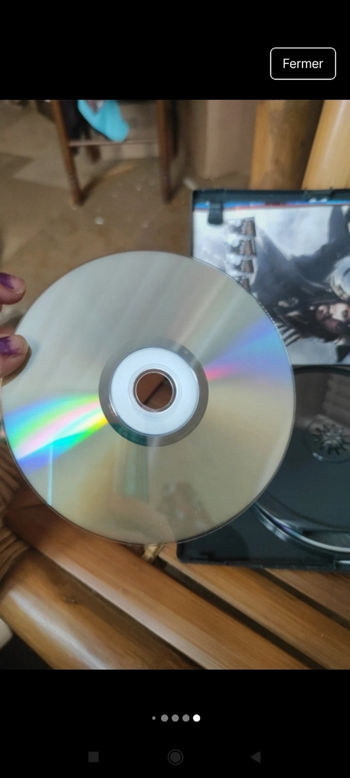 DVD pirate des Caraïbes - photo numéro 2