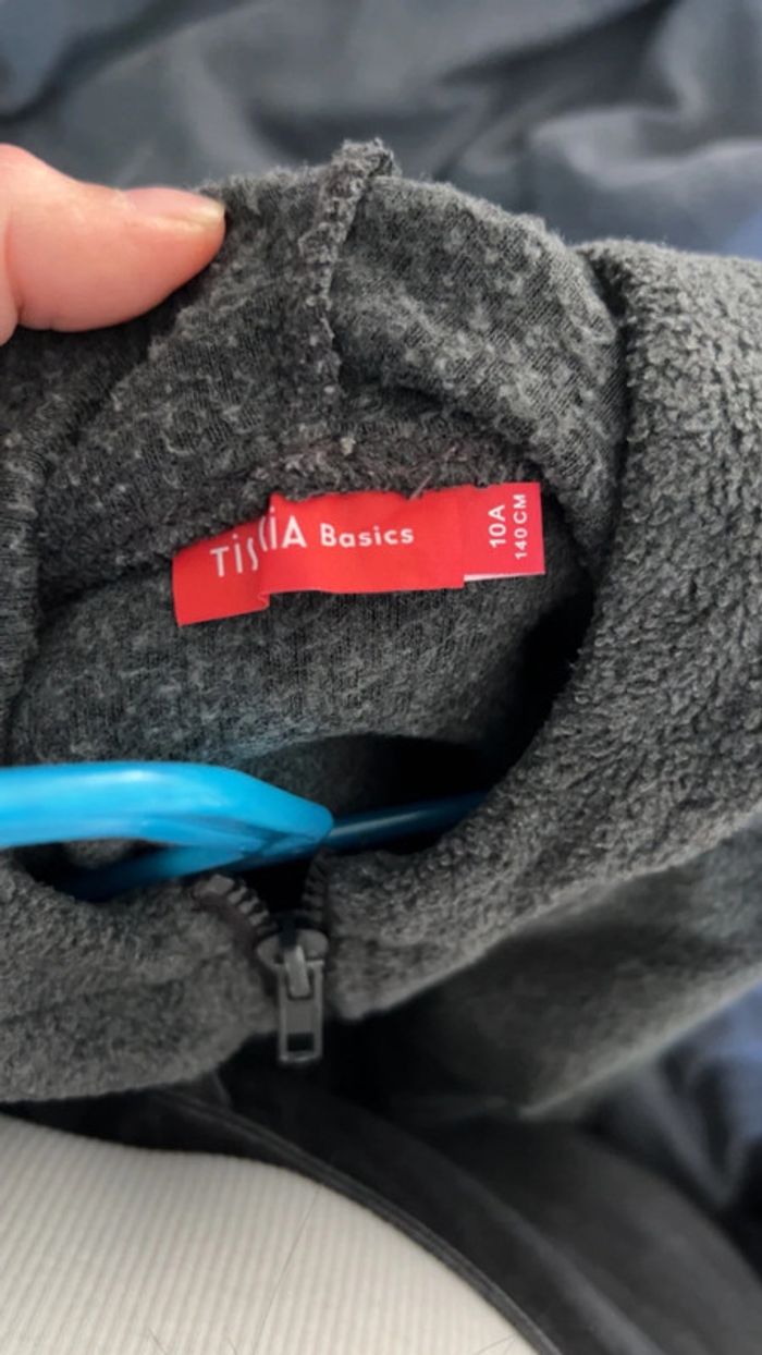 Gilet garçon gris foncé 8 ans - photo numéro 3
