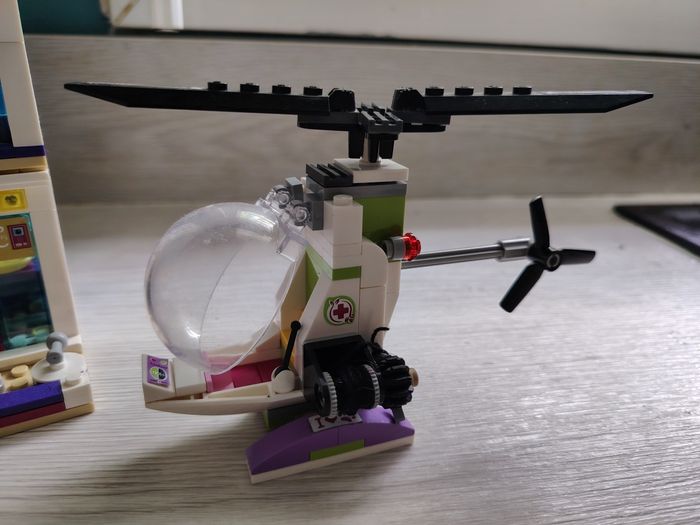 Superbe lot lego friends - photo numéro 4