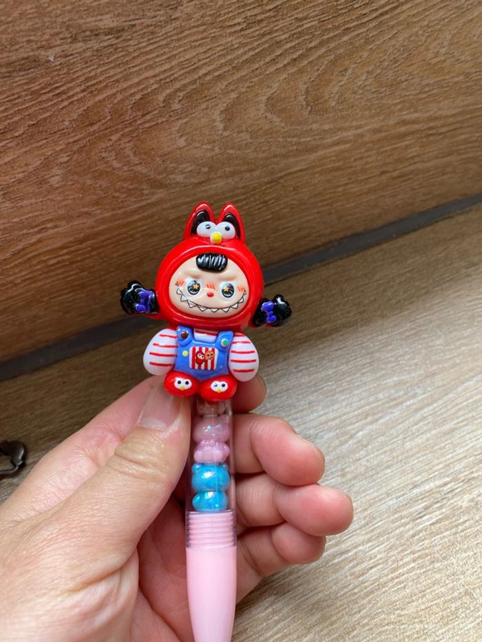 Stylo bleu - photo numéro 2