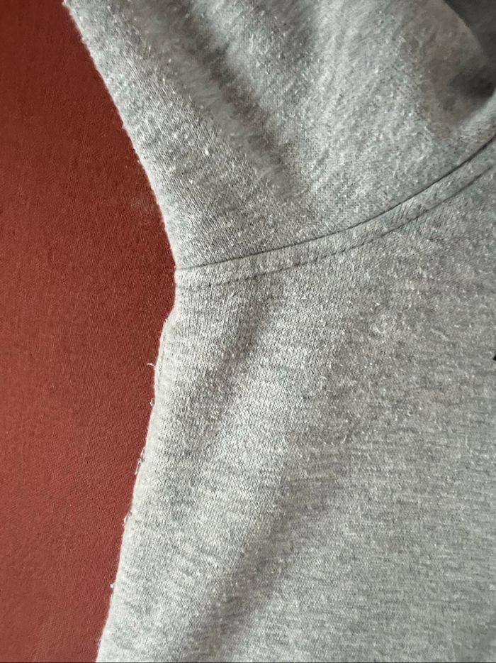 Sweet à capuche gris The Avengers taille M Marvel - photo numéro 4