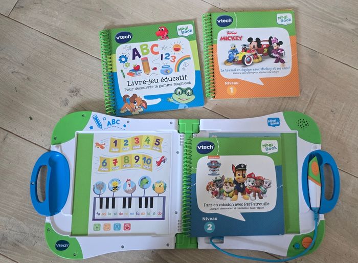 Magic book - photo numéro 2