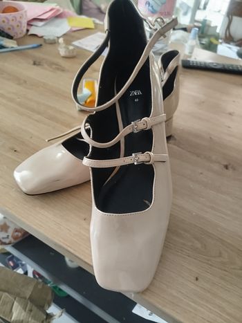 #kytie40chaussurefemme. Babys taille 40