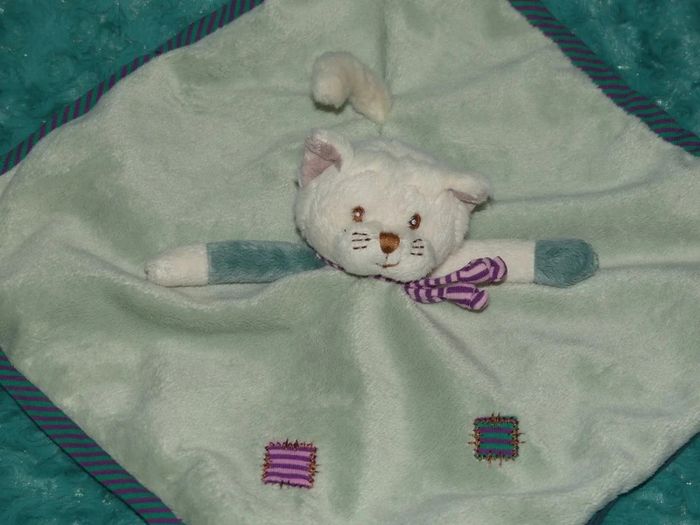 Doudou plat chat Bukowski vert violet 😺 tbe - photo numéro 2