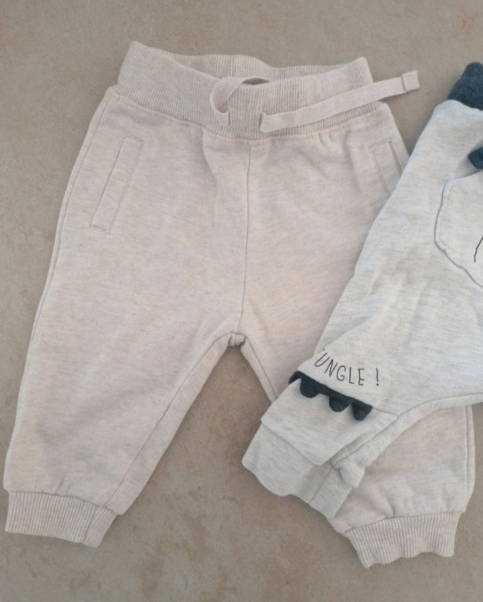 Lot de 2 pantalons bébé 6 mois - photo numéro 4