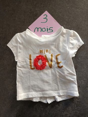 T-shirt LOVE 3 mois