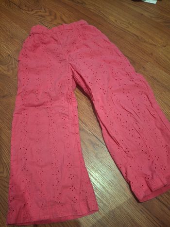 Pantalon fille  en broderie anglaise 6 ans