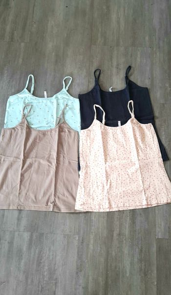 Lot de 4 débardeurs