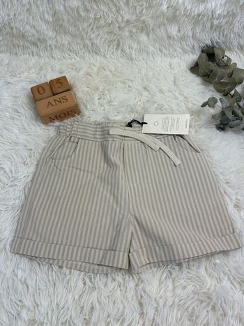 Short beige Lil Atelier taille 5 ans