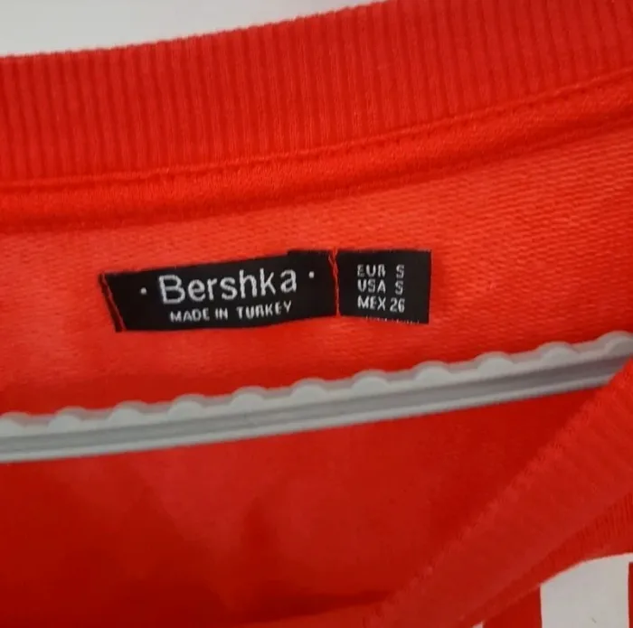 Pull Bershka - photo numéro 2