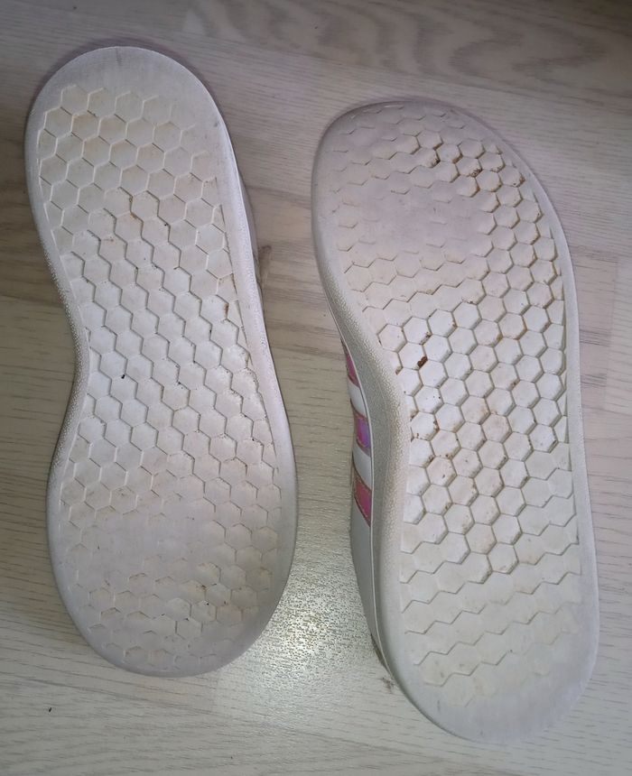 Baskets blanches à bandes argentées Adidas P. 31 - photo numéro 6