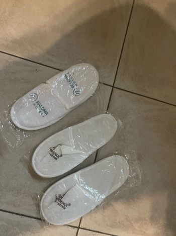 Lot 3 paires pantoufles